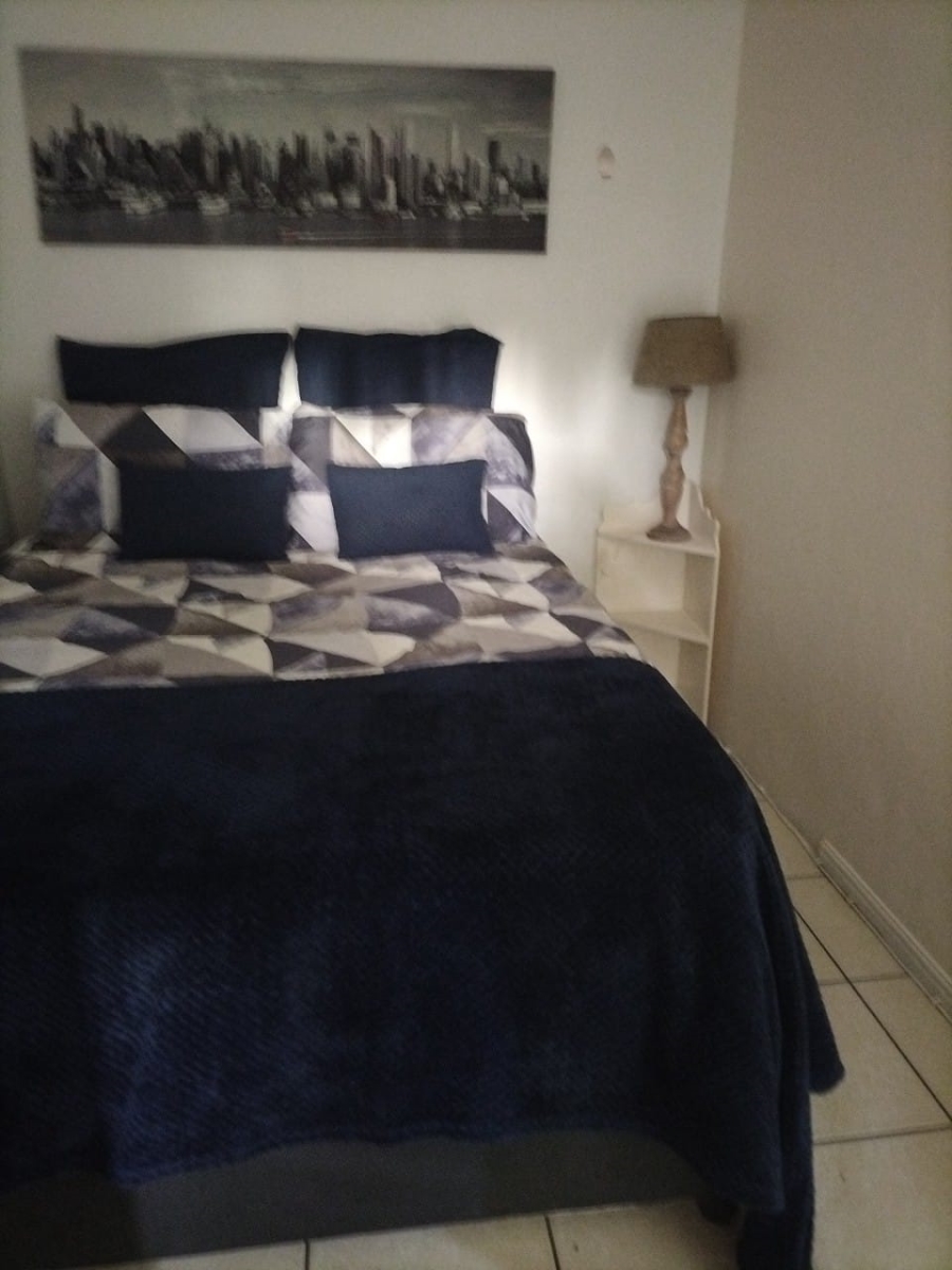 To Let 1 Bedroom Property for Rent in Ferreira Town Eastern Cape